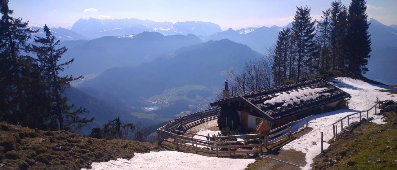 Ferienwohnung Gartenglueck Traunstein Bagian luar foto