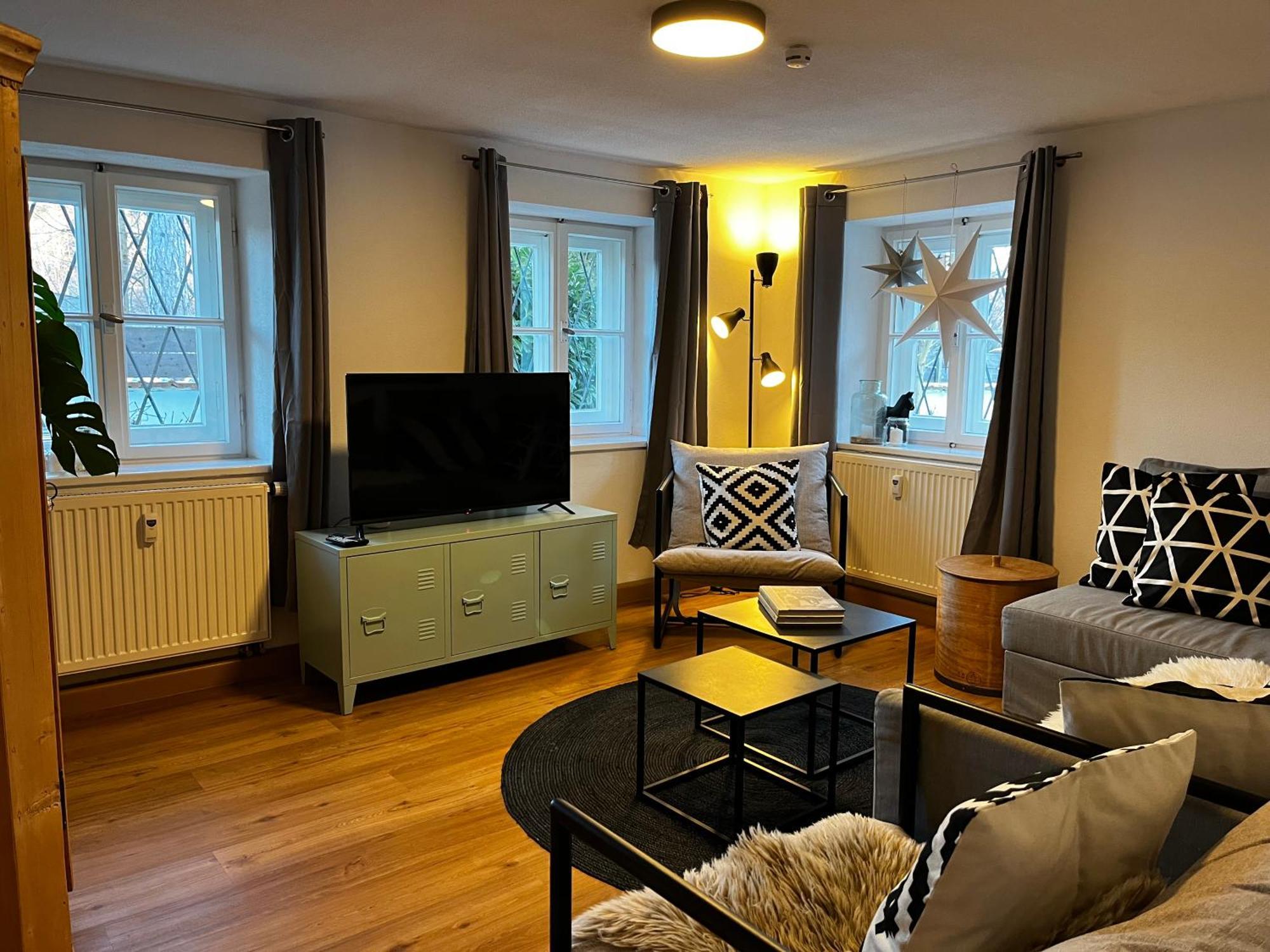 Ferienwohnung Gartenglueck Traunstein Bagian luar foto